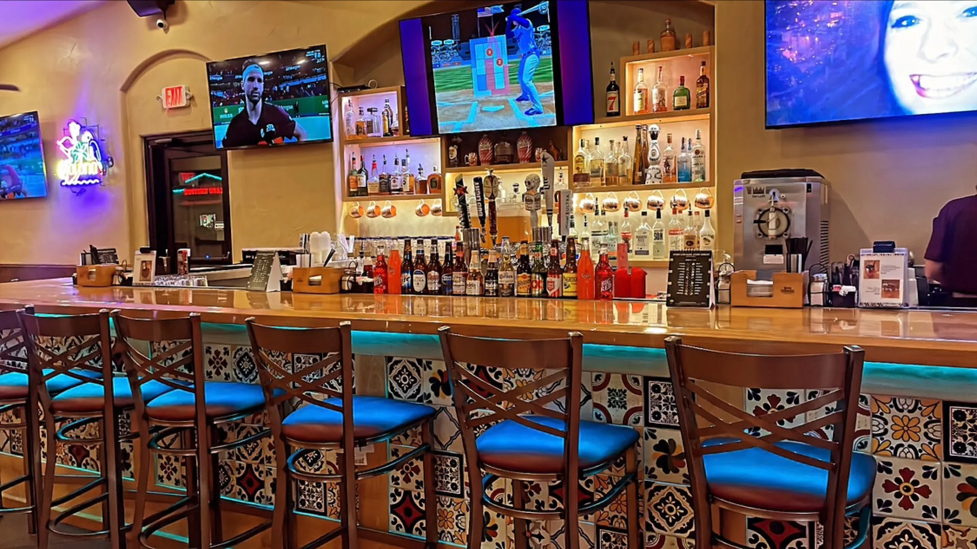 Acapulco Mexican Restaurant Logo